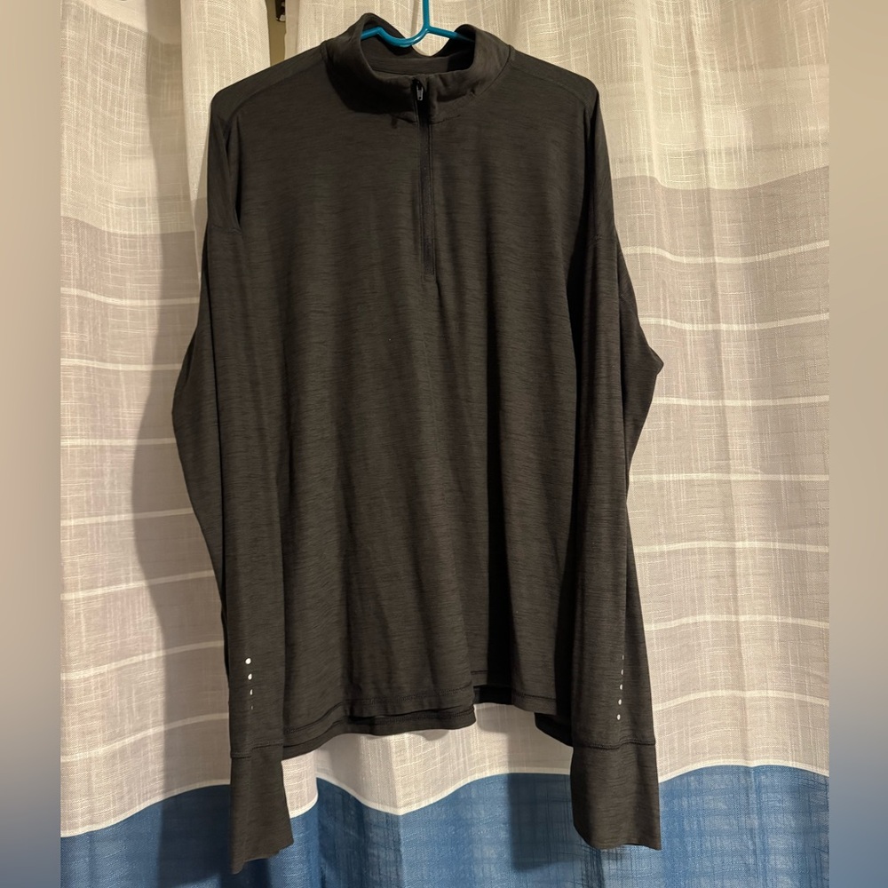 Old Navy Black Long Sleeve Pullover